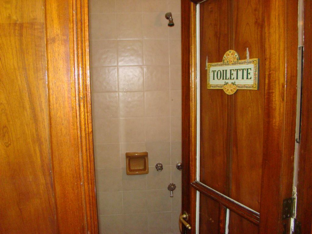 Petit Recoleta Hostel Buenos Aires Quarto foto